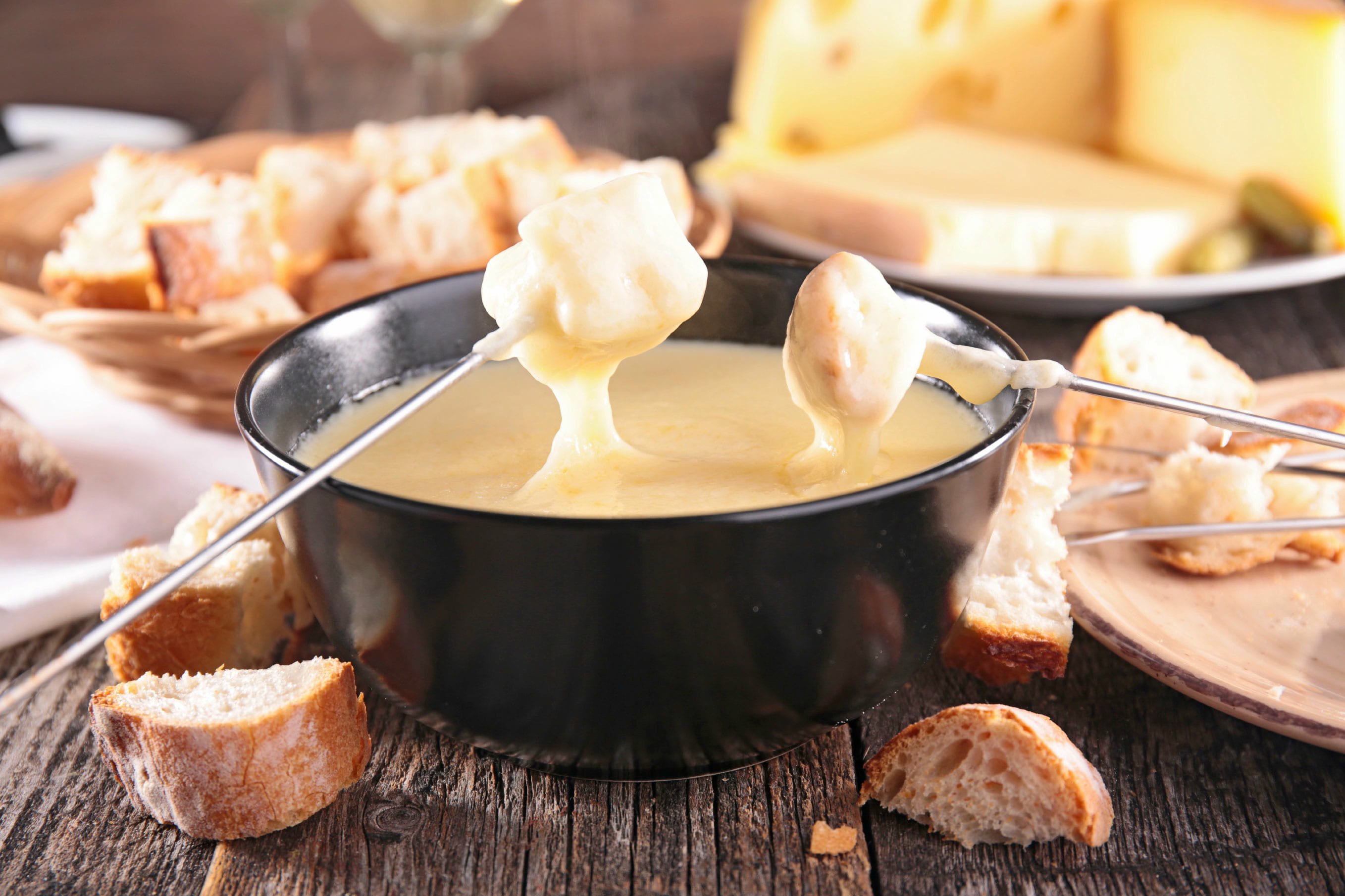 Welcher Wein passt zu Fondue und Raclette?