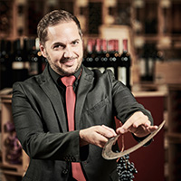 Romain Esnault Romain Esnault