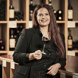 Jasmin Egli, Direktor von Mövenpick Wein Zürich-Enge Jasmin Egli